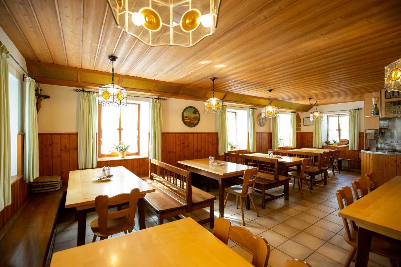 Gasthaus Und Hotel Goettler Josef Rumeltshausen Exteriér fotografie