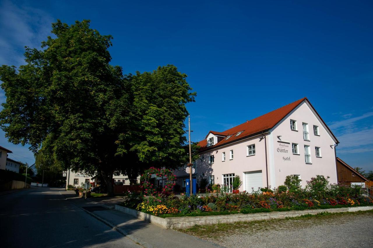 Gasthaus Und Hotel Goettler Josef Rumeltshausen Exteriér fotografie